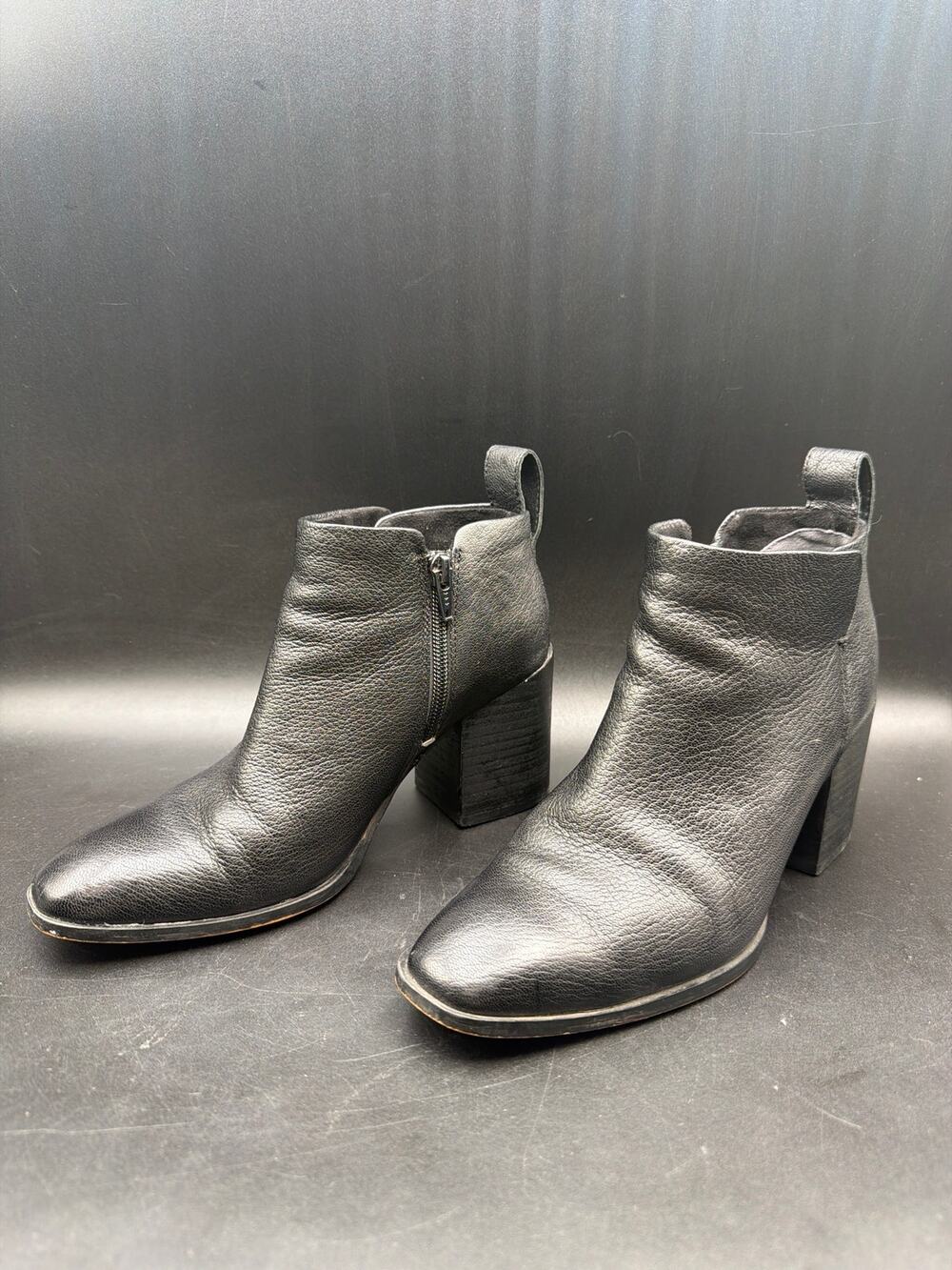 Vionic Womens Size 6.5 Black Leather Ankle Boots Side Zip Block Heel Booties